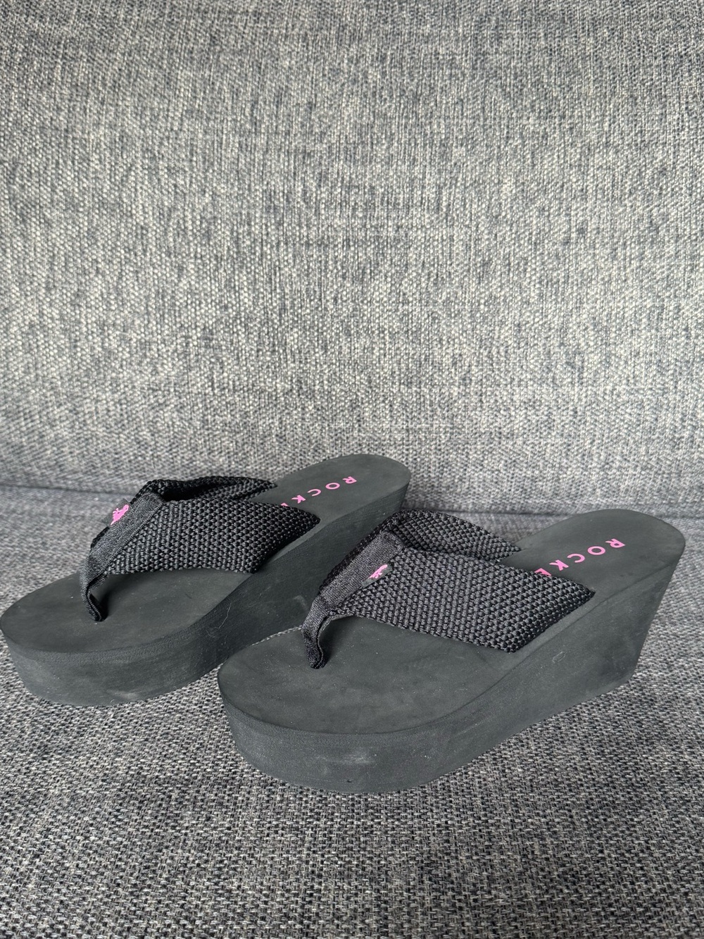 Rocket Dog Black Platform Wedge Thong Sandals